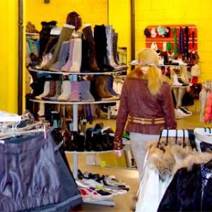 Магазины одежды и обуви Зимовников